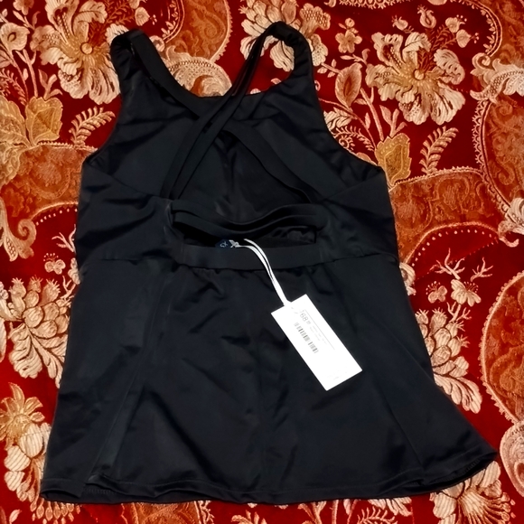 Melika Sae Tankini NEW with tags - Picture 2 of 3